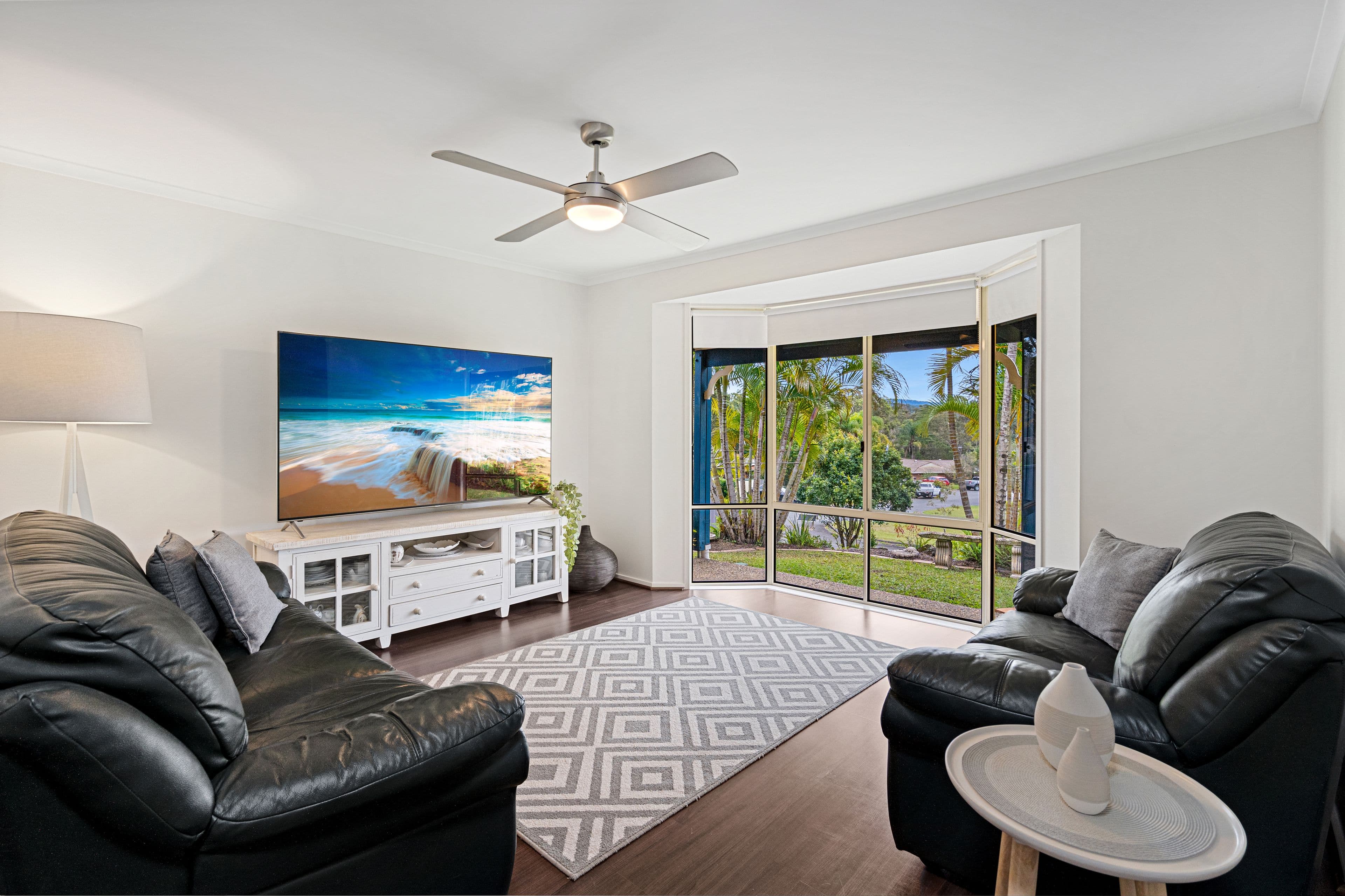 8 Stonehaven Place, Highland Park QLD 4211, Highland Park - Thumbnail 4
