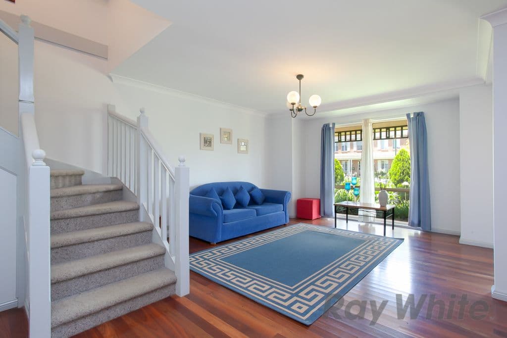 7 Silverash Place, GARDEN SUBURB NSW 2289, Garden Suburb - Thumbnail 3