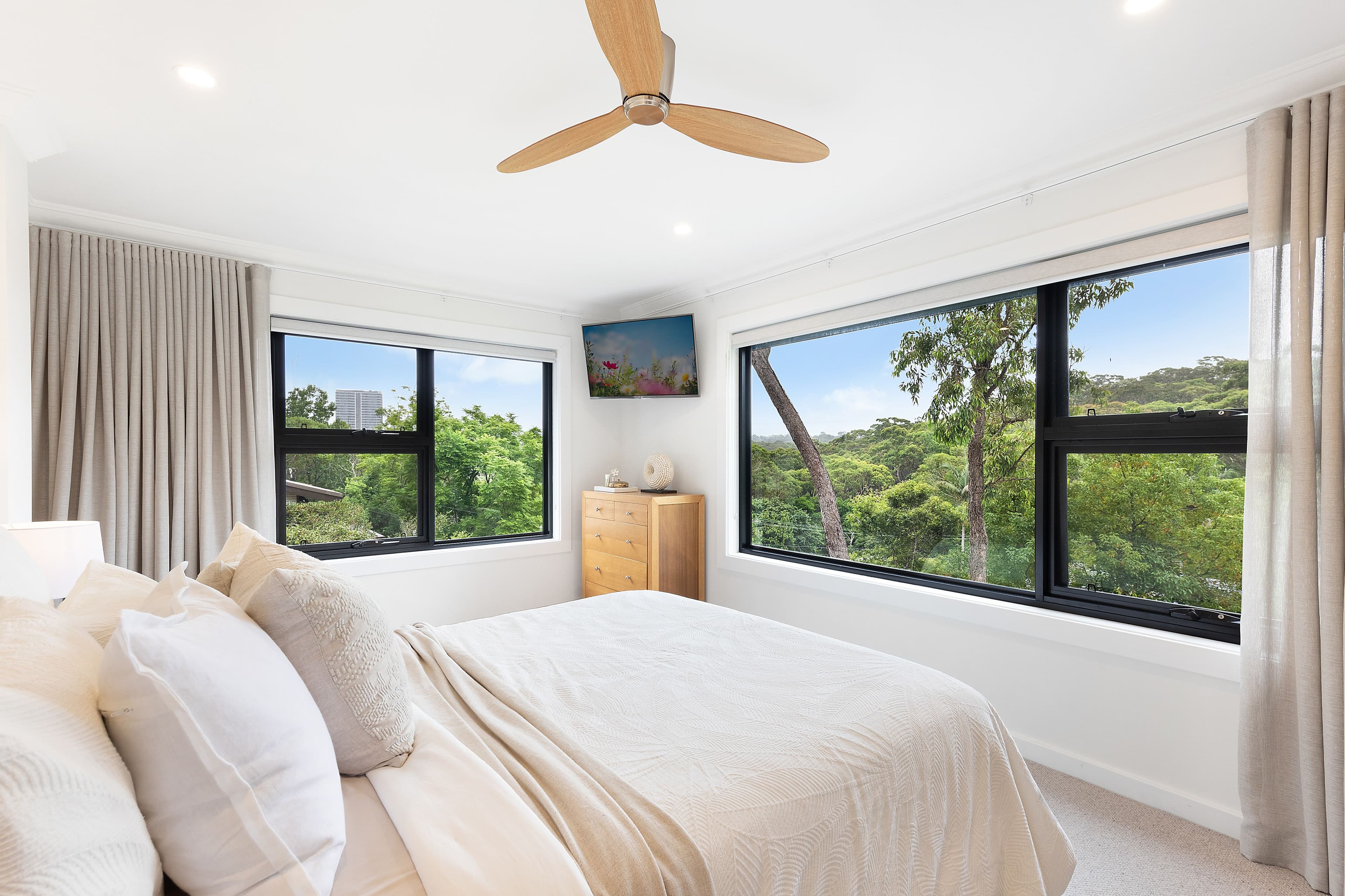 6 Gloucester Avenue, West Pymble NSW 2073, West Pymble - Thumbnail 8