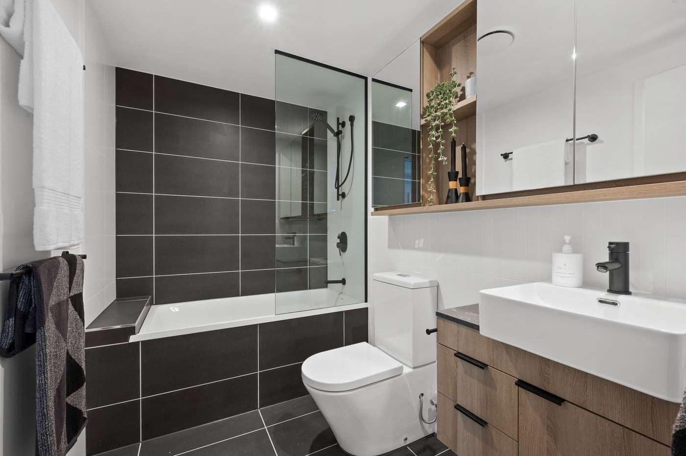 38 Bryden Street, Windsor QLD 4030, Windsor - Thumbnail 7
