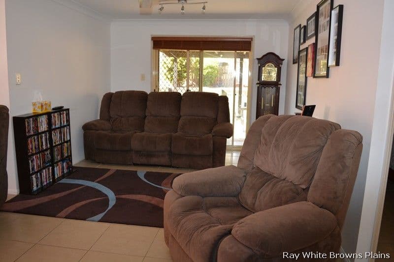 20 Mortlake Crescent, Boronia Heights QLD 4124, Boronia Heights - Thumbnail 2