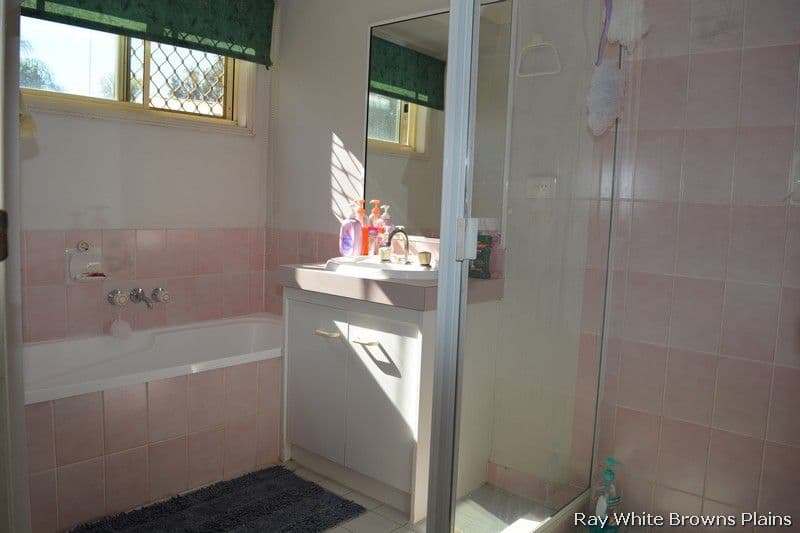 20 Mortlake Crescent, Boronia Heights QLD 4124, Boronia Heights - Thumbnail 4