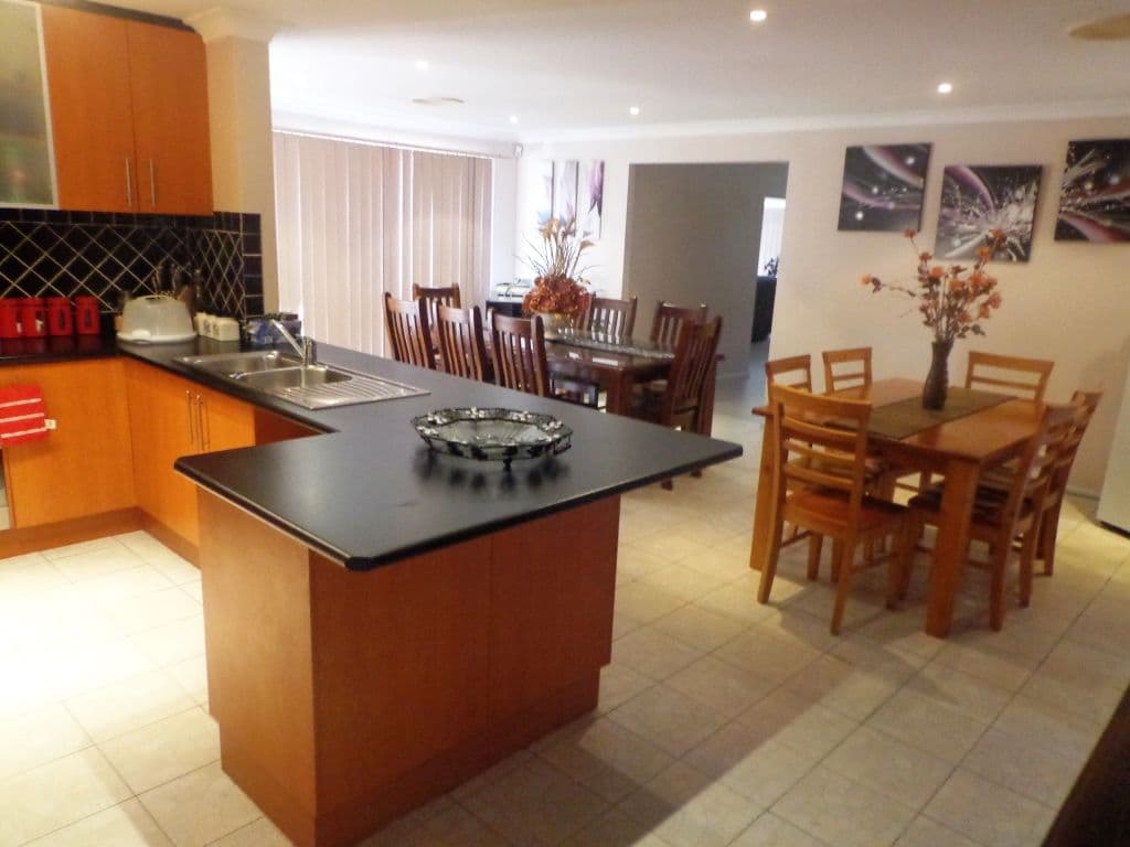 1 Moreton Close, HINCHINBROOK NSW 2168, Hinchinbrook - Thumbnail 4