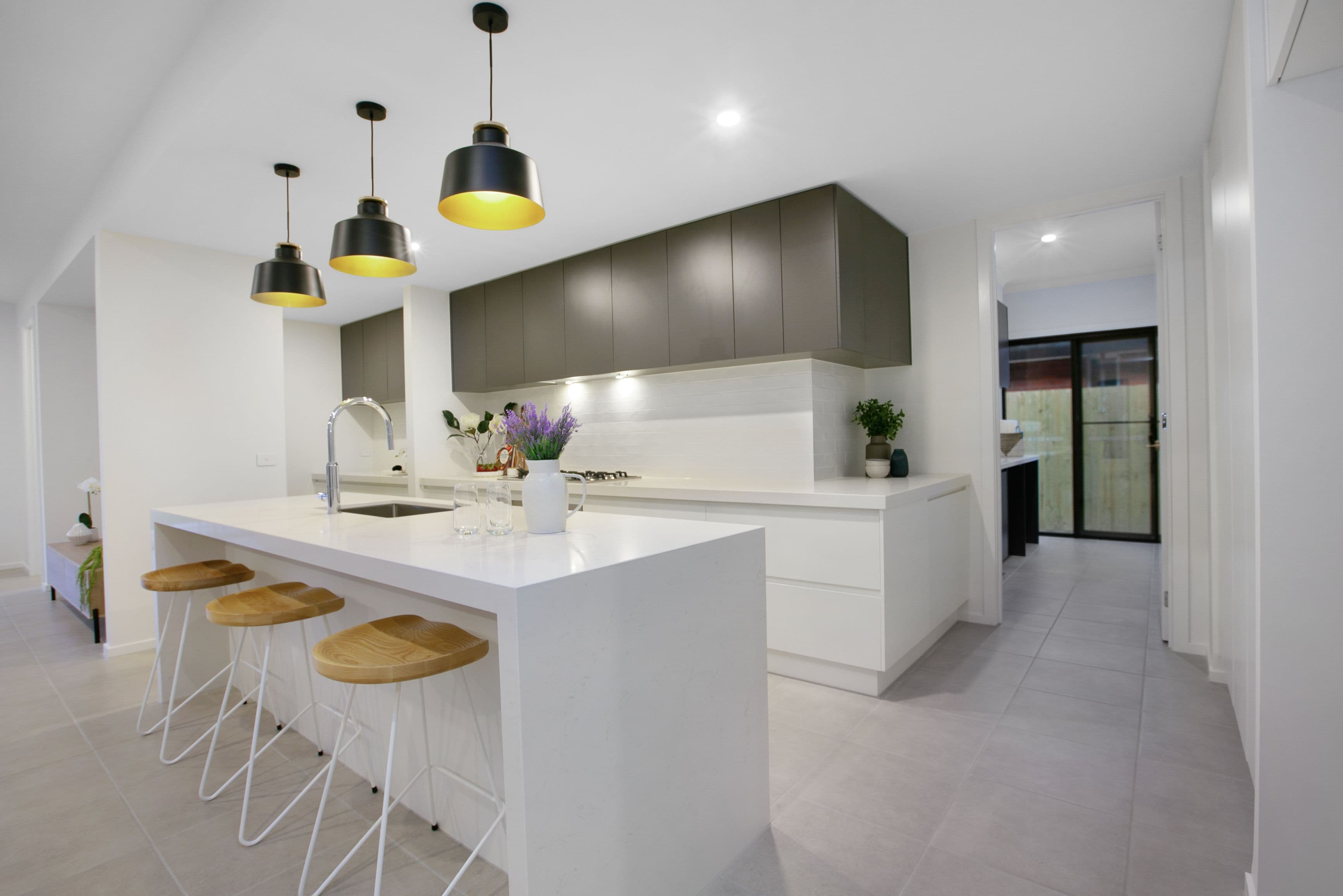21 Robins Avenue, Reservoir VIC 3073, Reservoir - Thumbnail 6