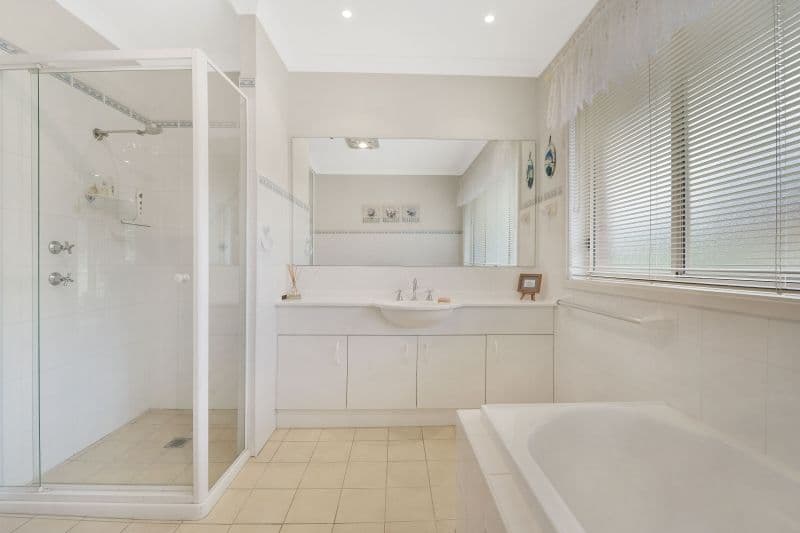 1 Cherrybrook Road, West Pennant Hills - Thumbnail 5