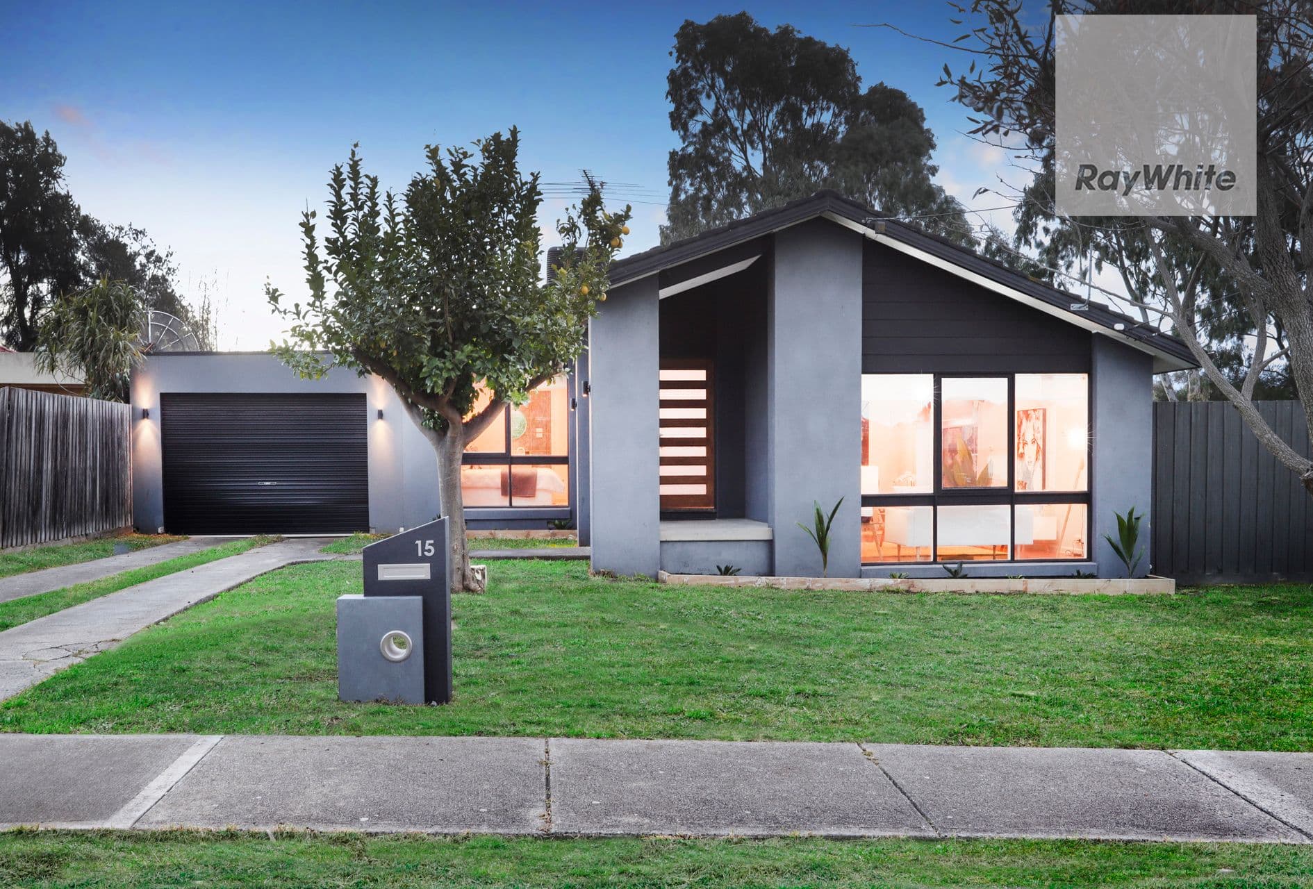 15 Snaefell Crescent, Gladstone Park VIC 3043, Gladstone Park - Image 1