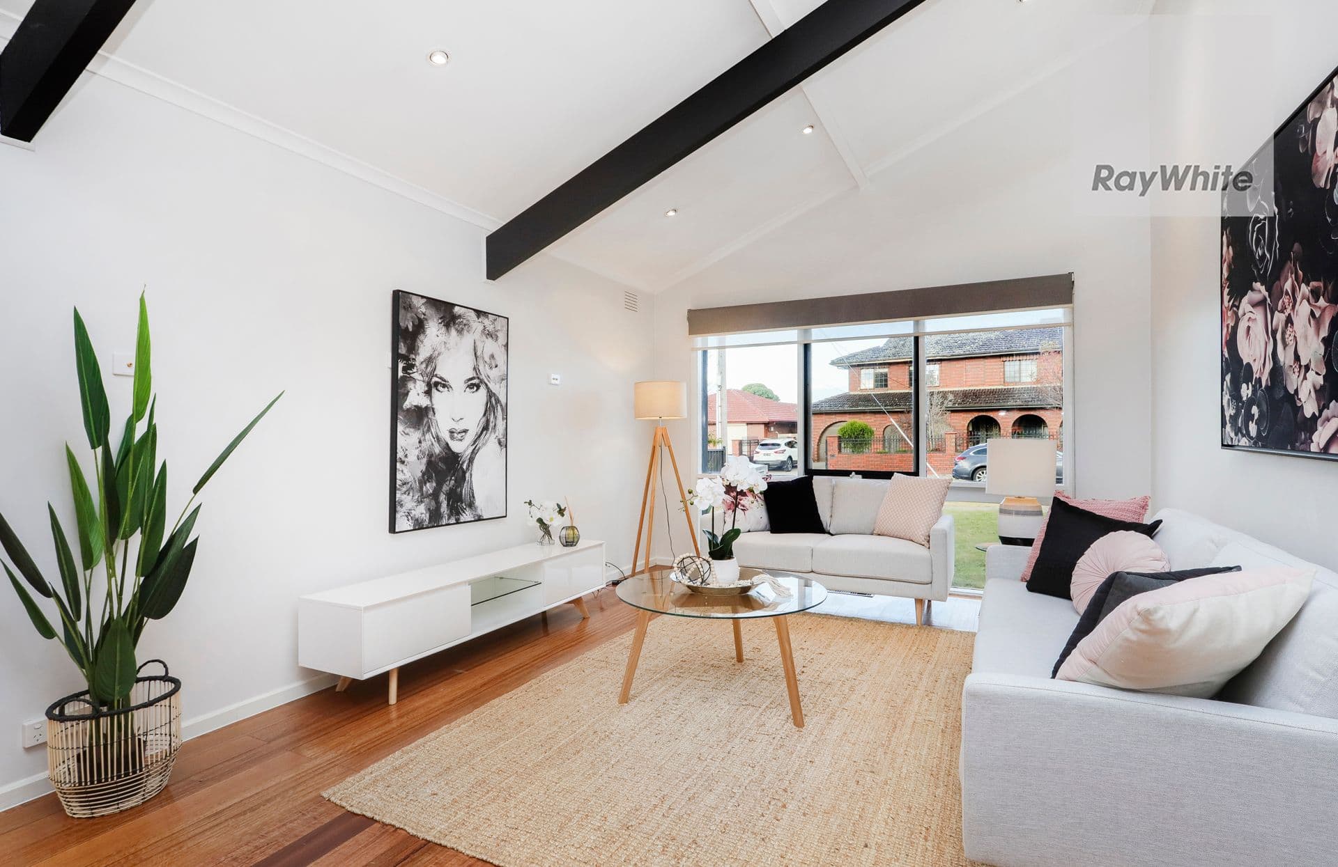 15 Snaefell Crescent, Gladstone Park VIC 3043, Gladstone Park - Thumbnail 3