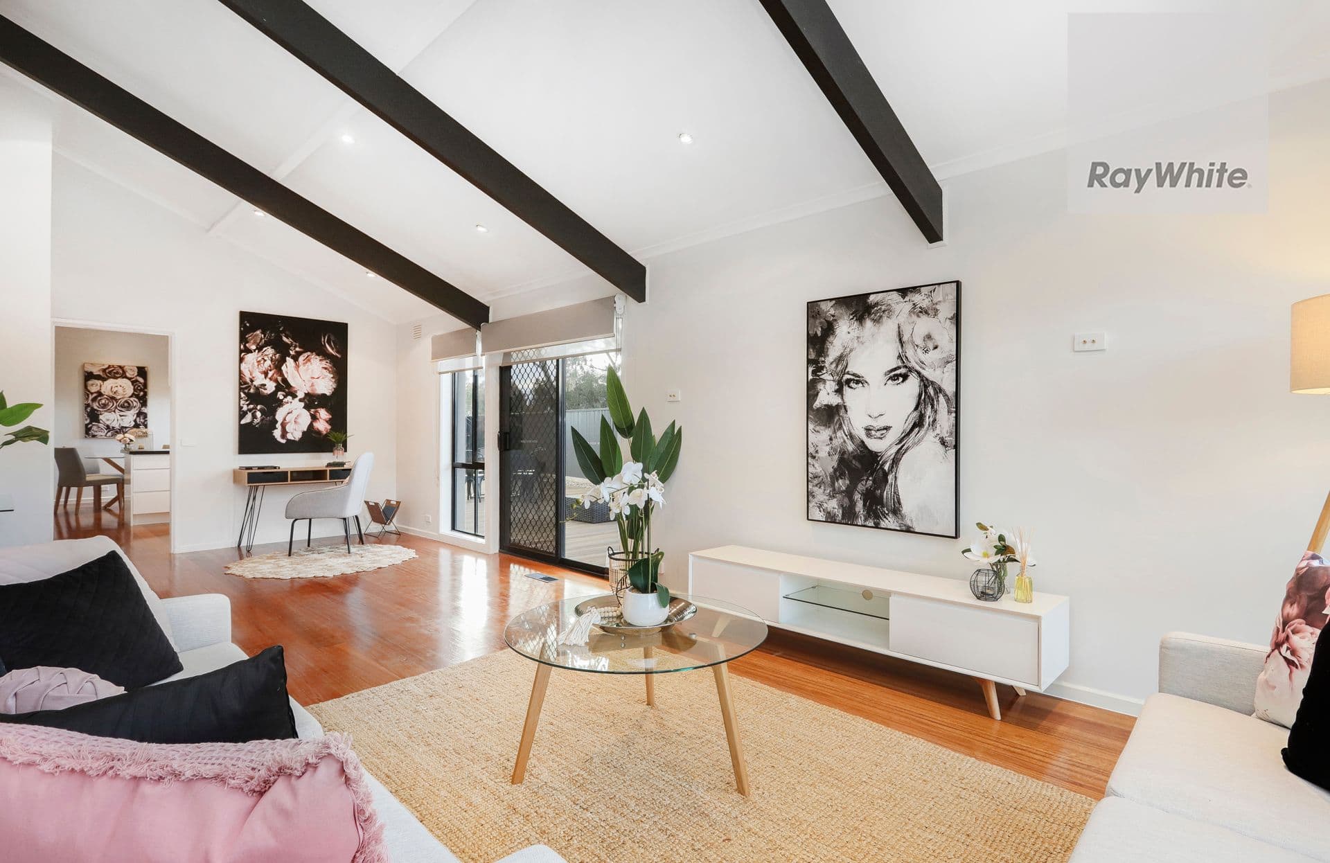 15 Snaefell Crescent, Gladstone Park VIC 3043, Gladstone Park - Thumbnail 5