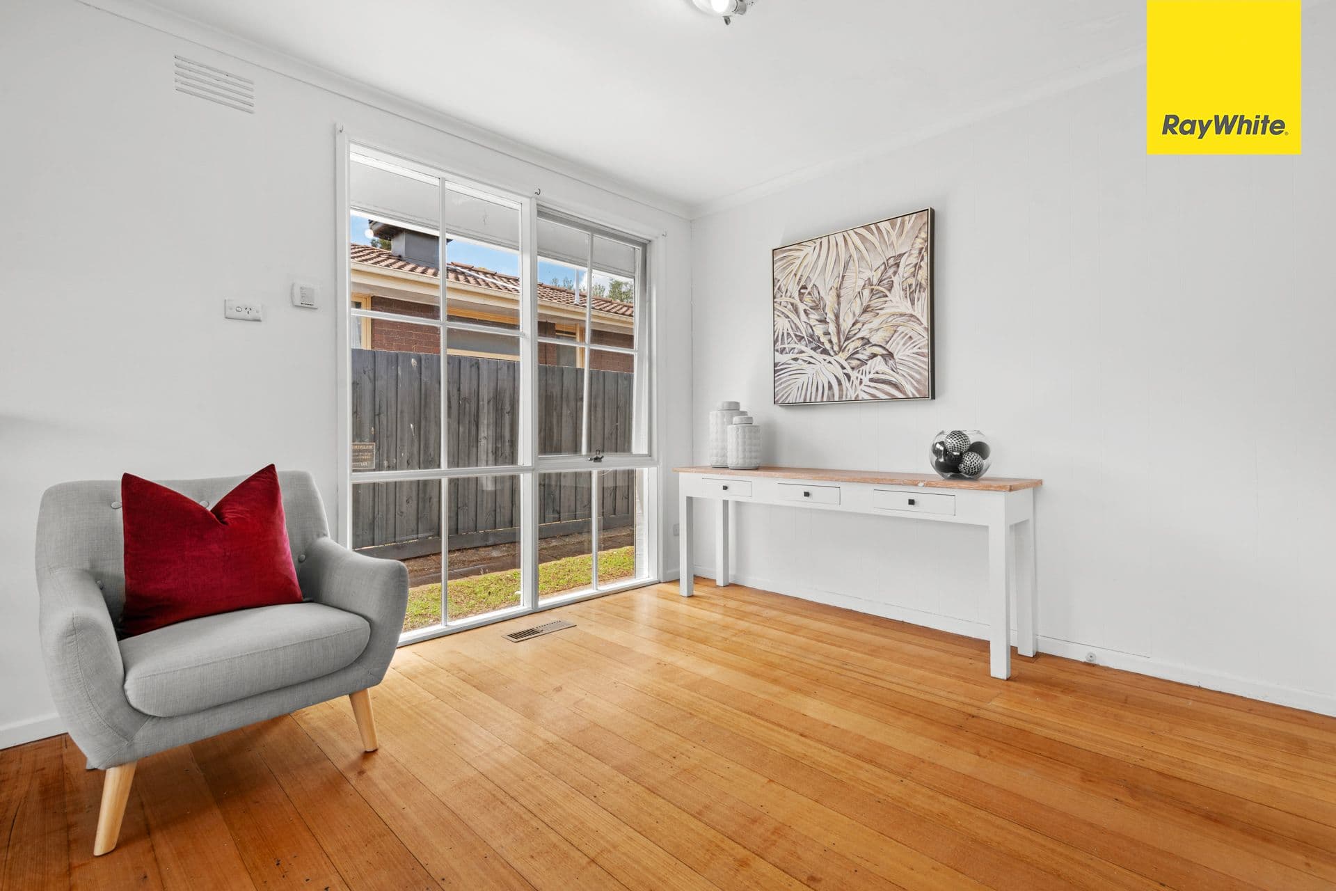 26 Riddle Drive, Melton VIC 3337, Melton - Thumbnail 4