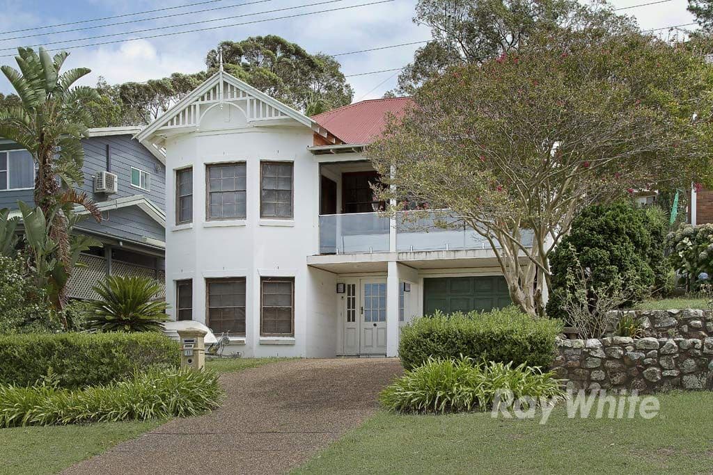 11 Wattle Street, Bolton Point - Image 1
