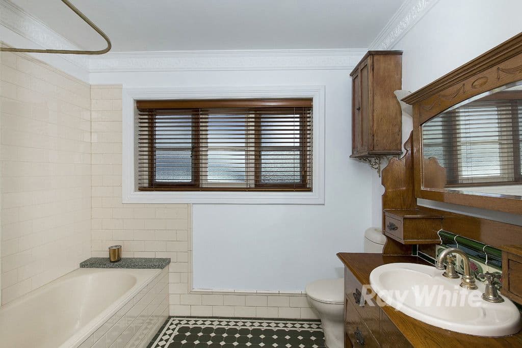 11 Wattle Street, Bolton Point - Thumbnail 8