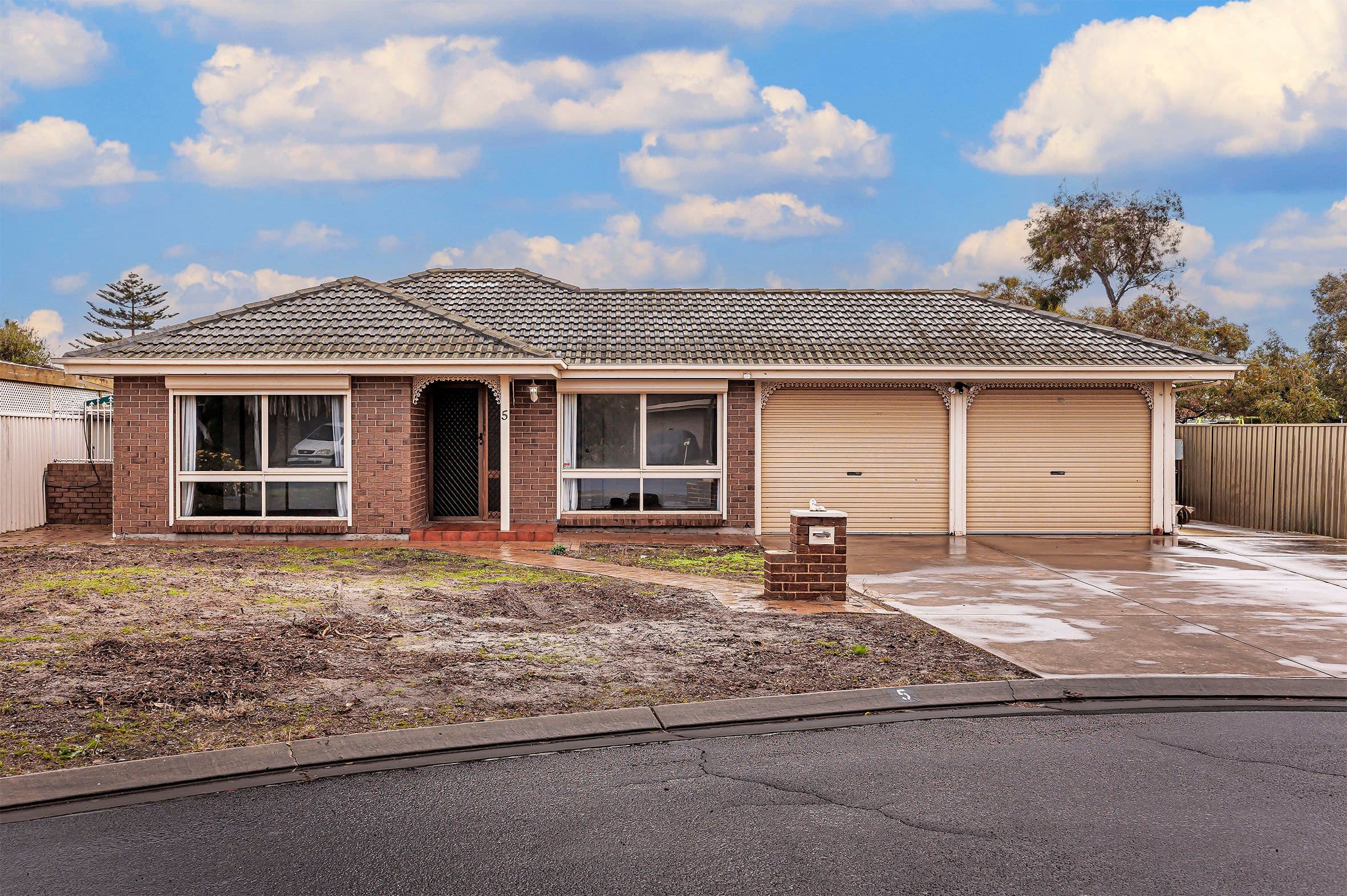 5 Chusan Court, North Haven SA 5018, North Haven - Image 1