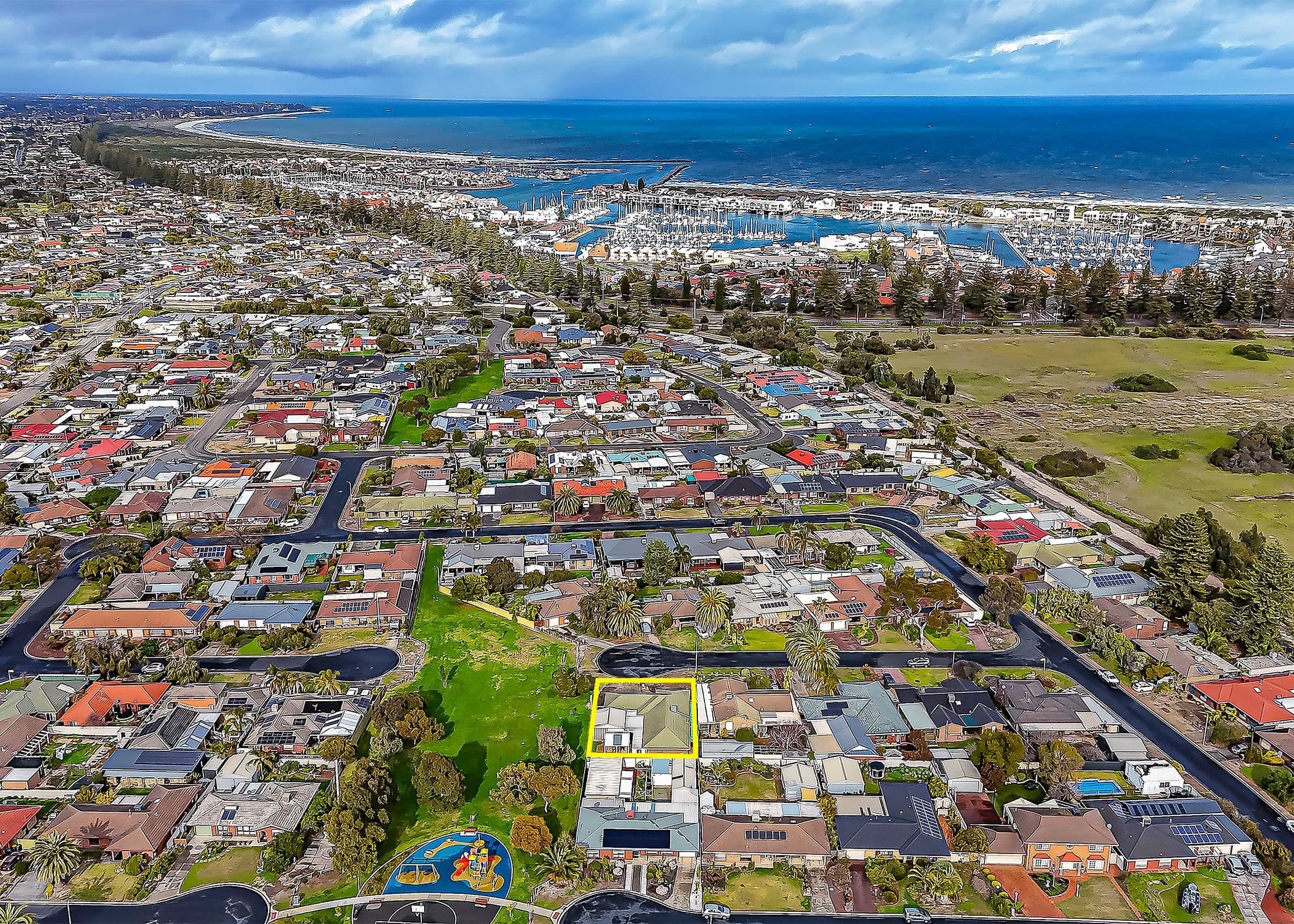 5 Chusan Court, North Haven SA 5018, North Haven - Thumbnail 2