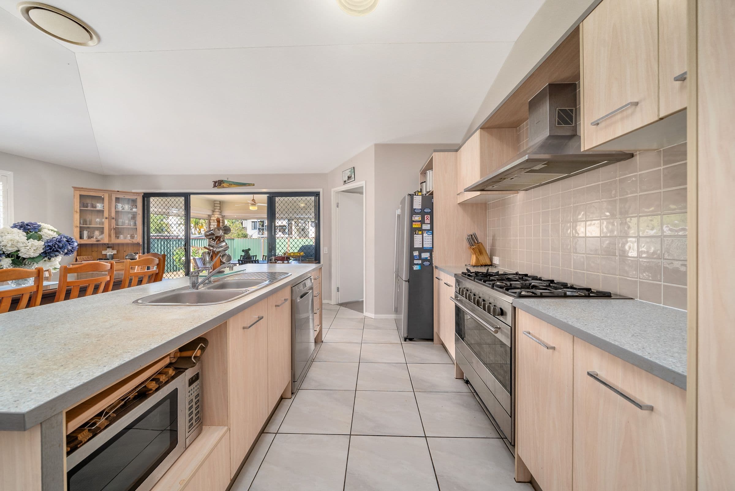 17 Michele Avenue, Highfields - Thumbnail 5