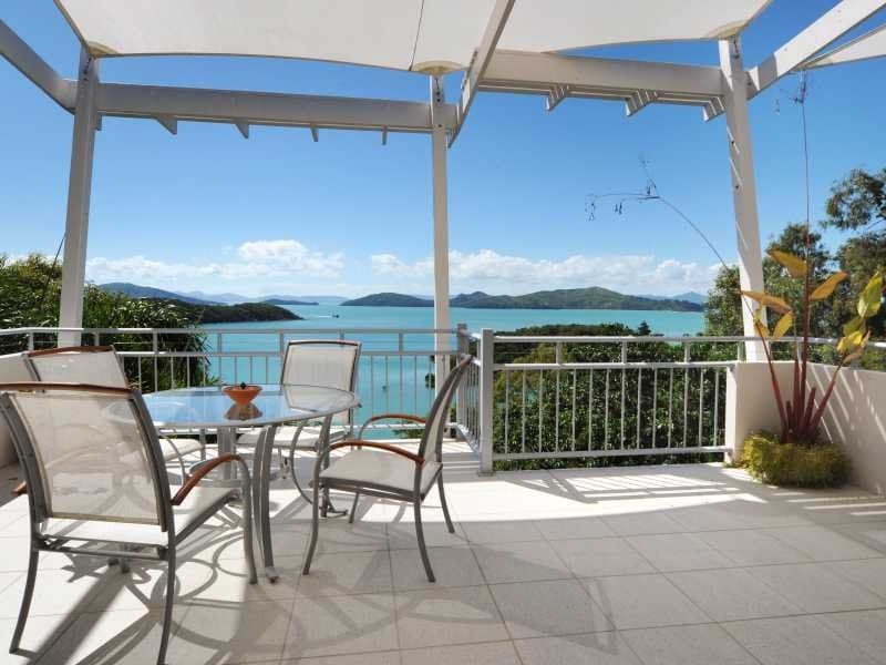 41 Harbour Avenue, Shute Harbour QLD 4802, Shute Harbour - Thumbnail 4