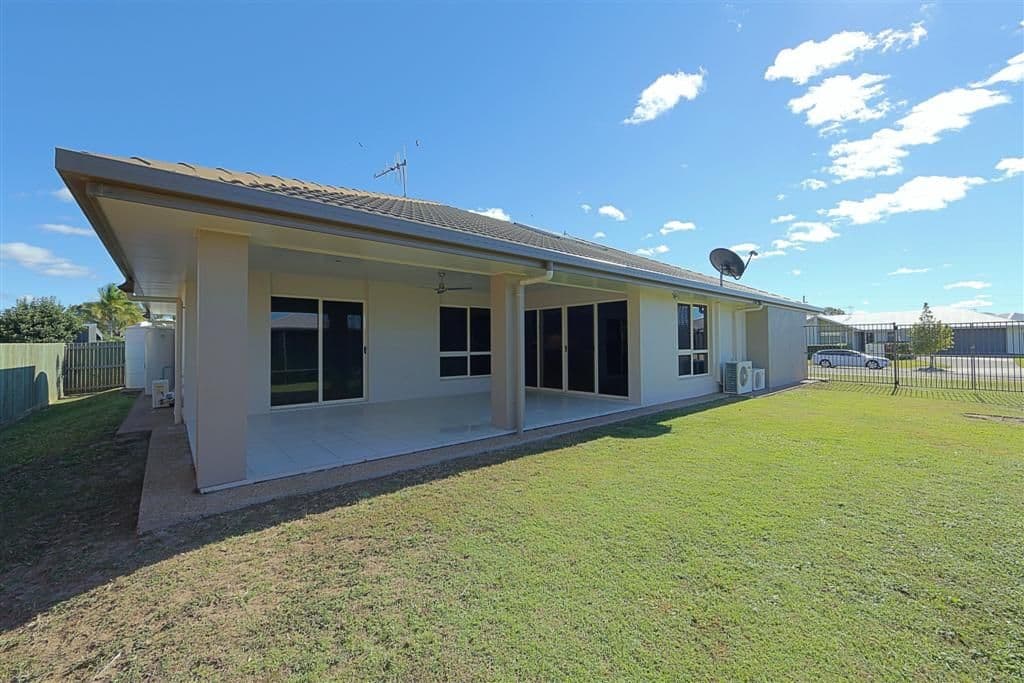 10 Sanctuary Drive, ASHFIELD QLD 4670, Ashfield - Thumbnail 4