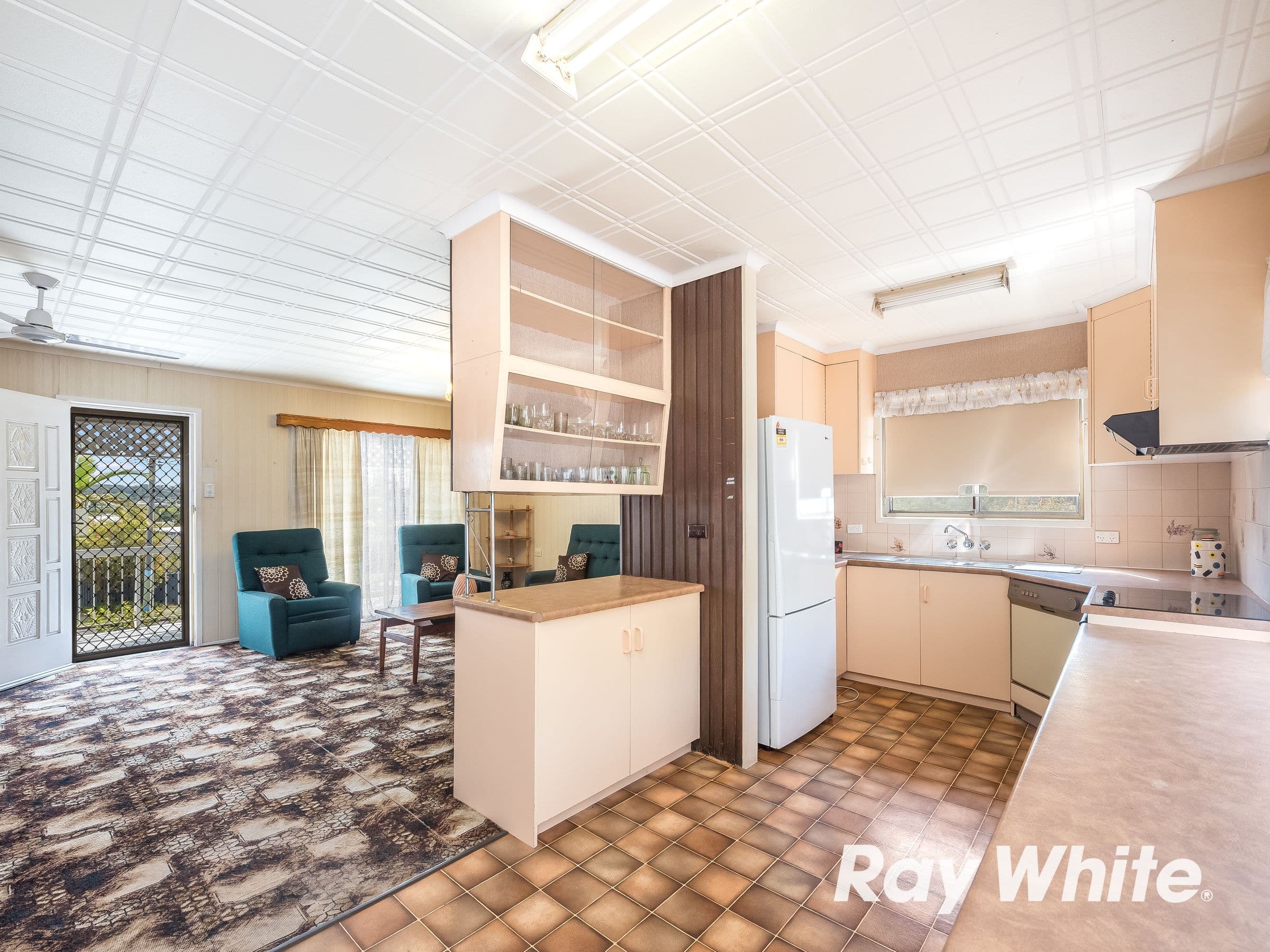 11 Moore Street, Logan Central QLD 4114, Logan Central - Thumbnail 3