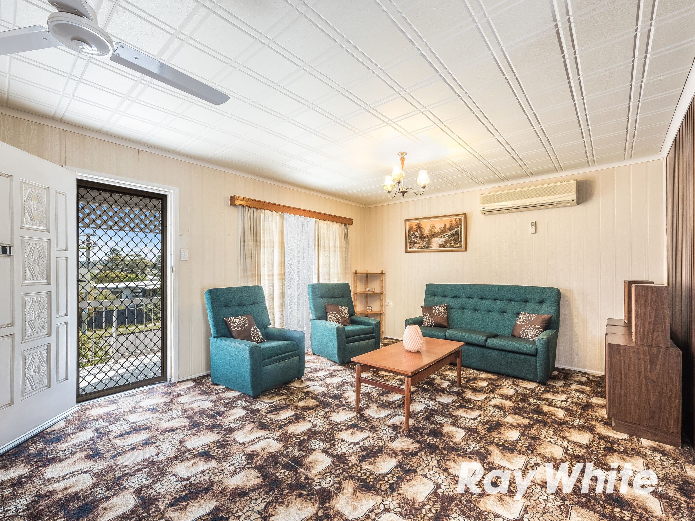 11 Moore Street, Logan Central QLD 4114, Logan Central - Thumbnail 5