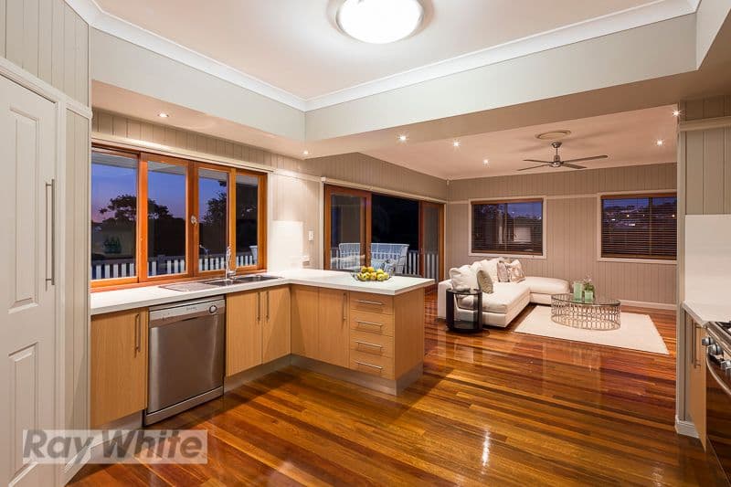16 The Crescent, Coorparoo QLD 4151, Coorparoo - Thumbnail 2