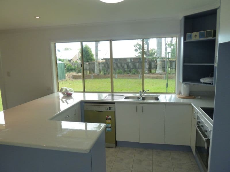 15 Patricia Drive, ANDERGROVE QLD 4740, Andergrove - Thumbnail 2