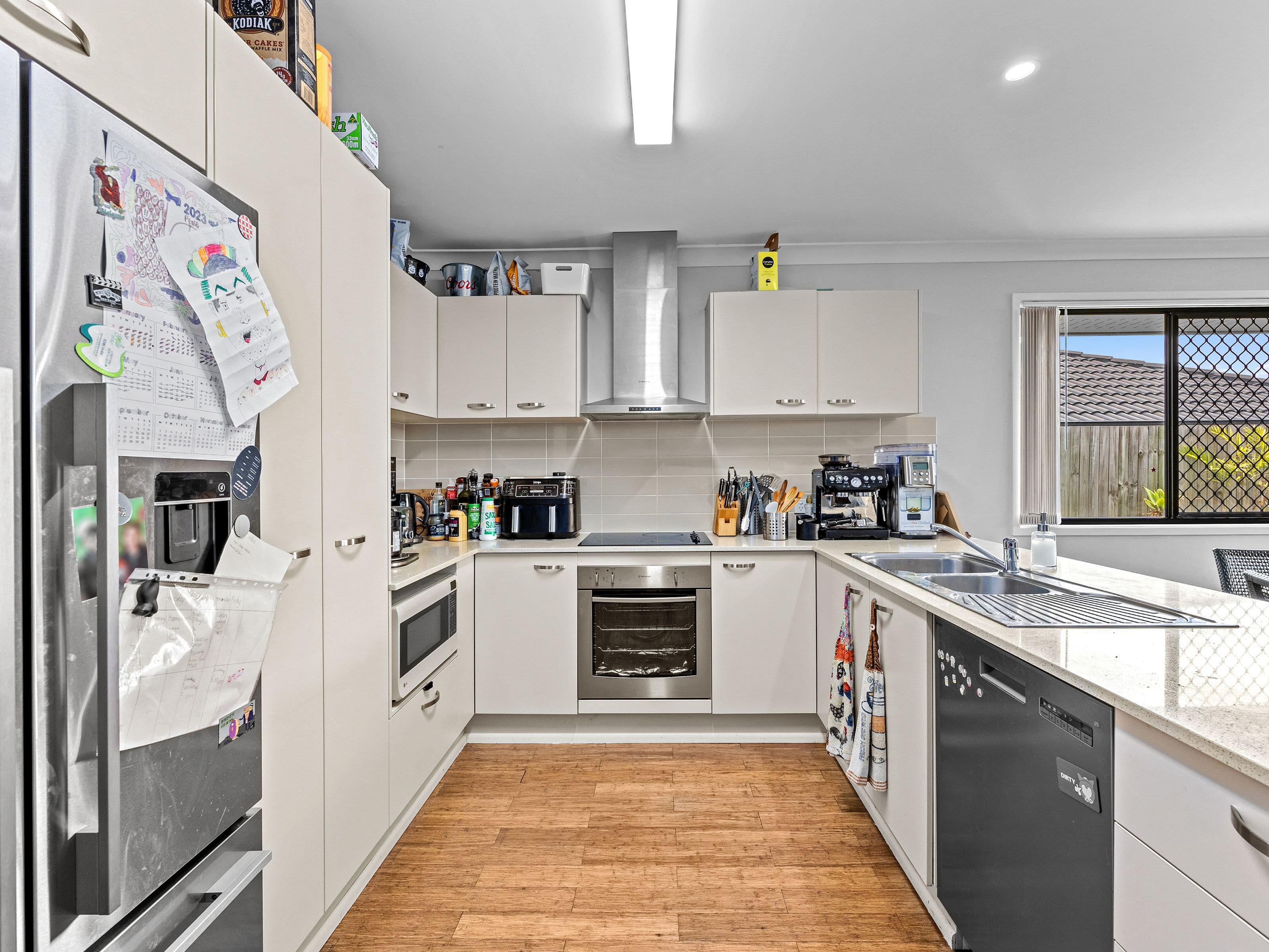 10 Tey Court, Deebing Heights QLD 4306, Deebing Heights - Thumbnail 5