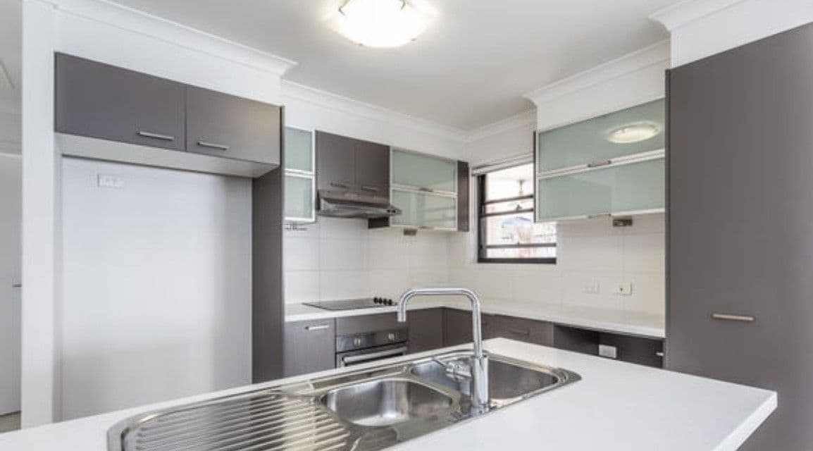44 Grace Street, Scarborough QLD 4020, Scarborough - Thumbnail 2
