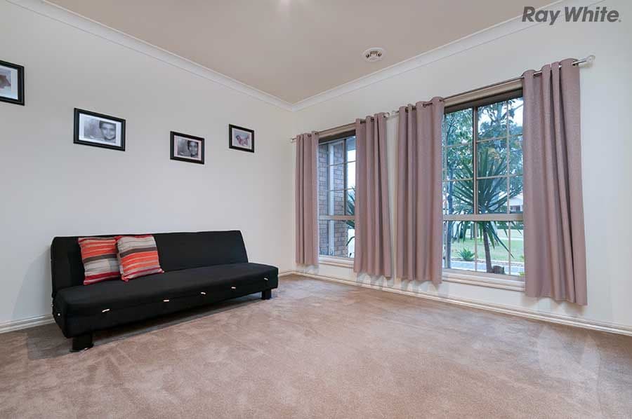 6 Grenadier Grove, Hillside VIC 3037, Hillside - Thumbnail 6