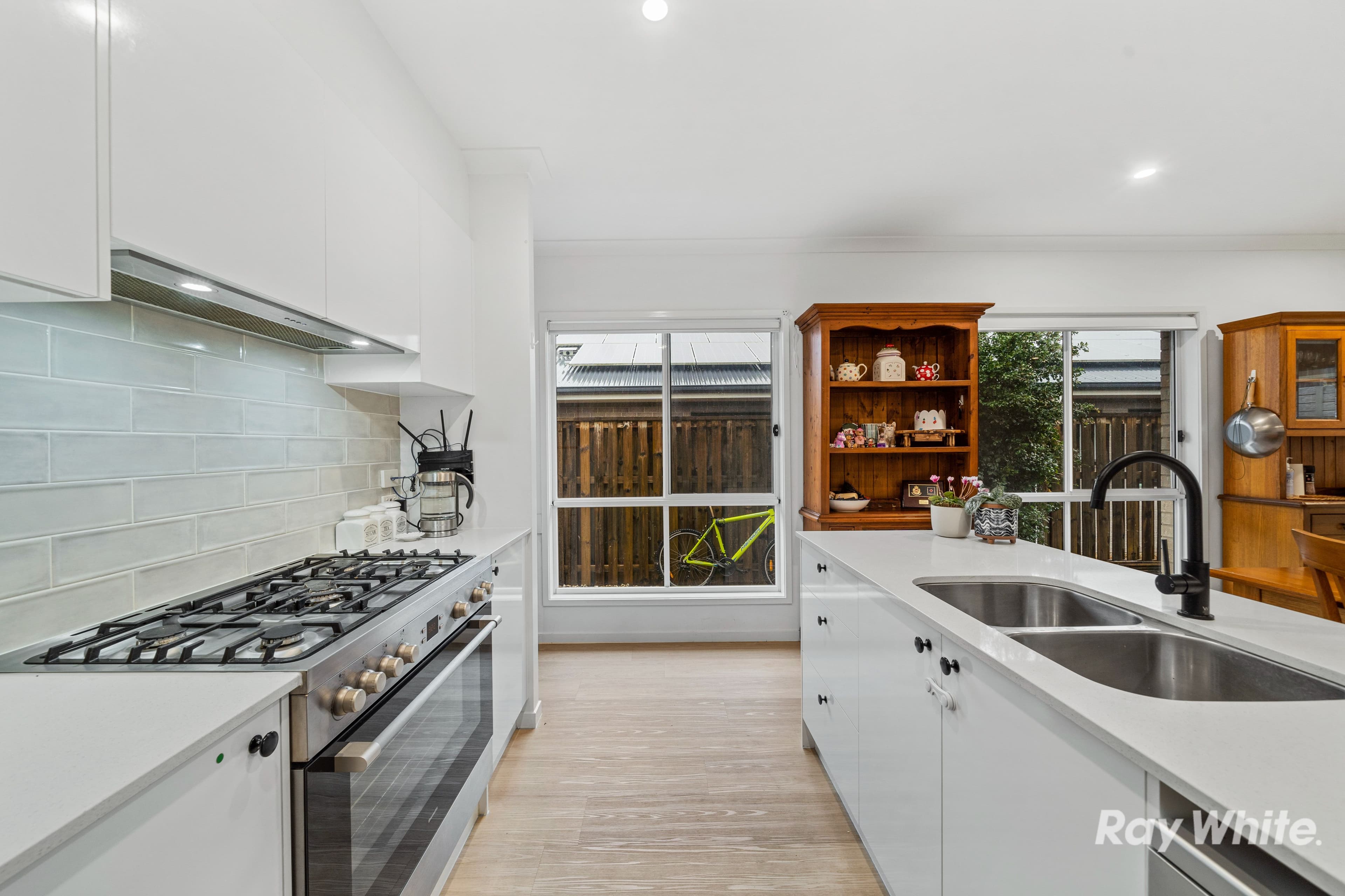 22 Teal Circuit, Greenbank QLD 4124, Greenbank - Thumbnail 2