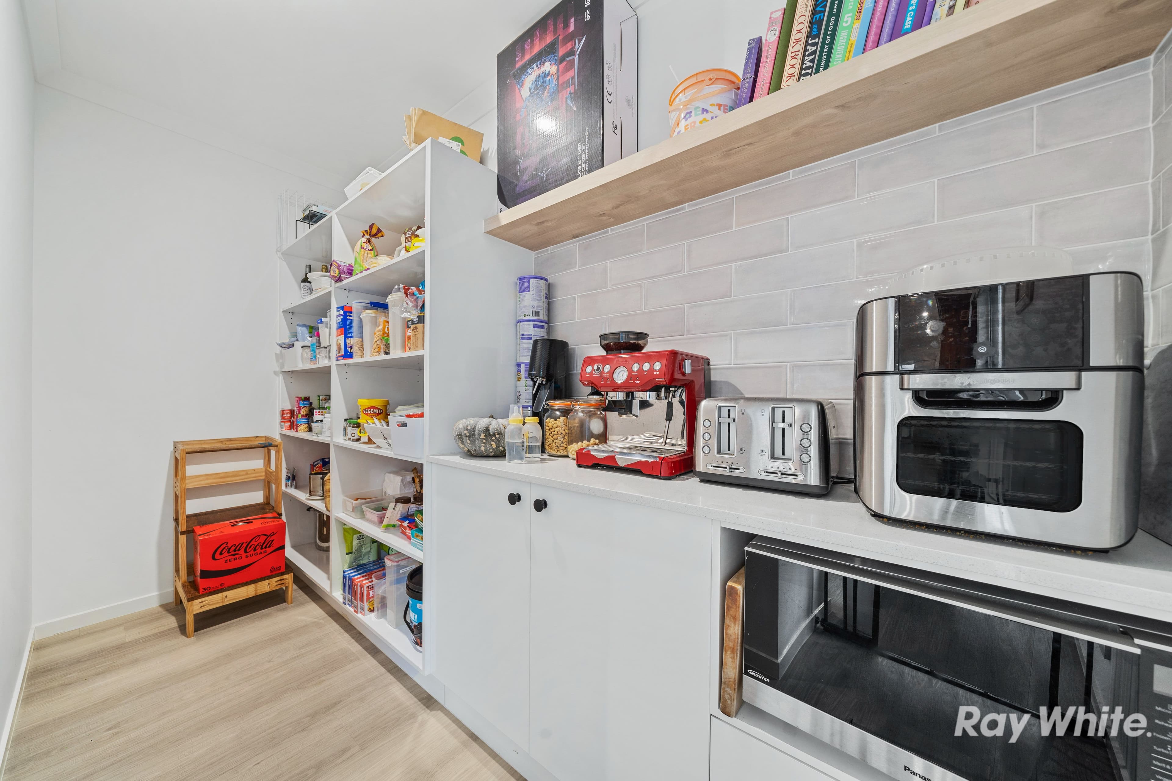 22 Teal Circuit, Greenbank QLD 4124, Greenbank - Thumbnail 4