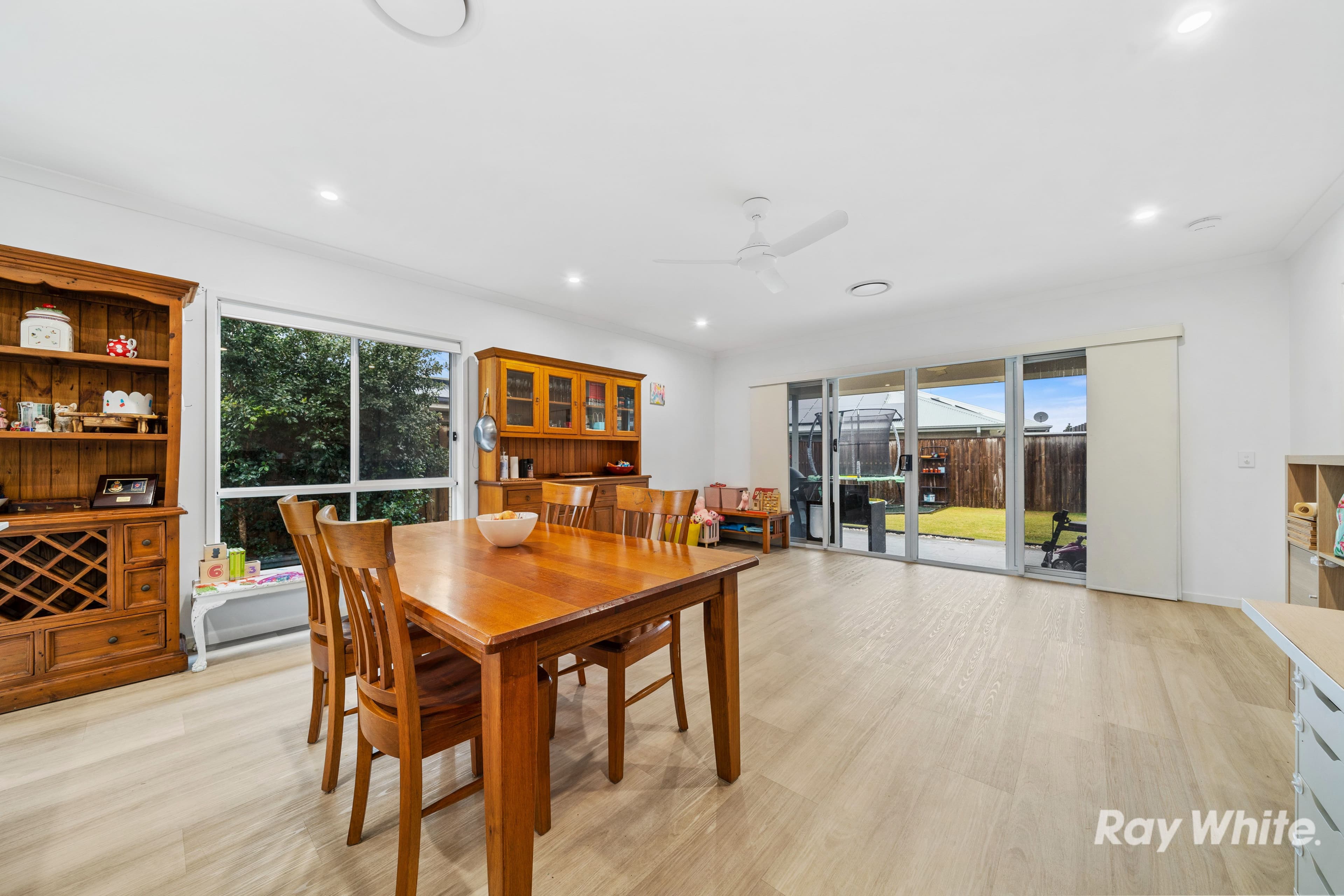 22 Teal Circuit, Greenbank QLD 4124, Greenbank - Thumbnail 5