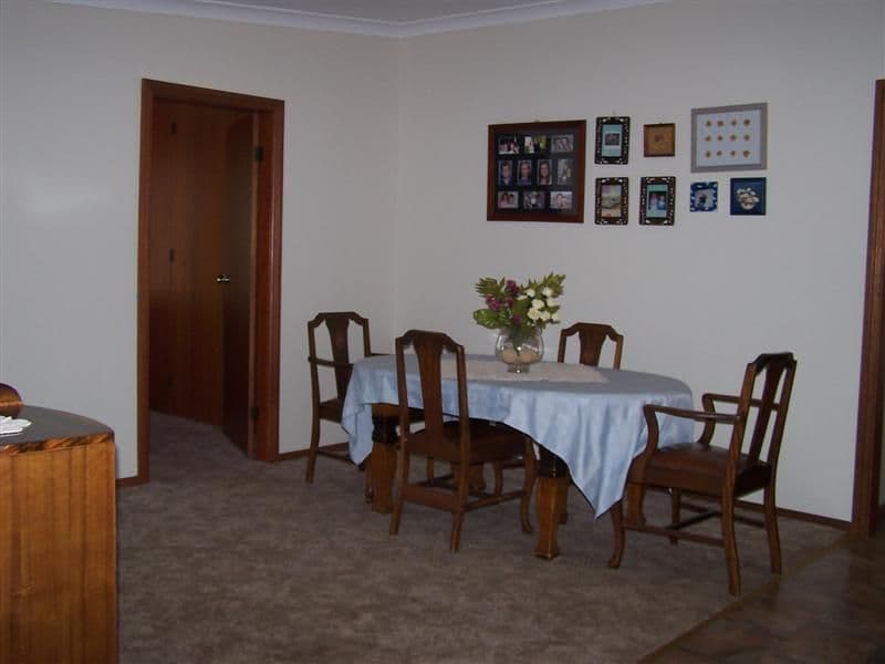 8 Ulomogo Street, BROCKLEHURST NSW 2830, Brocklehurst - Thumbnail 6