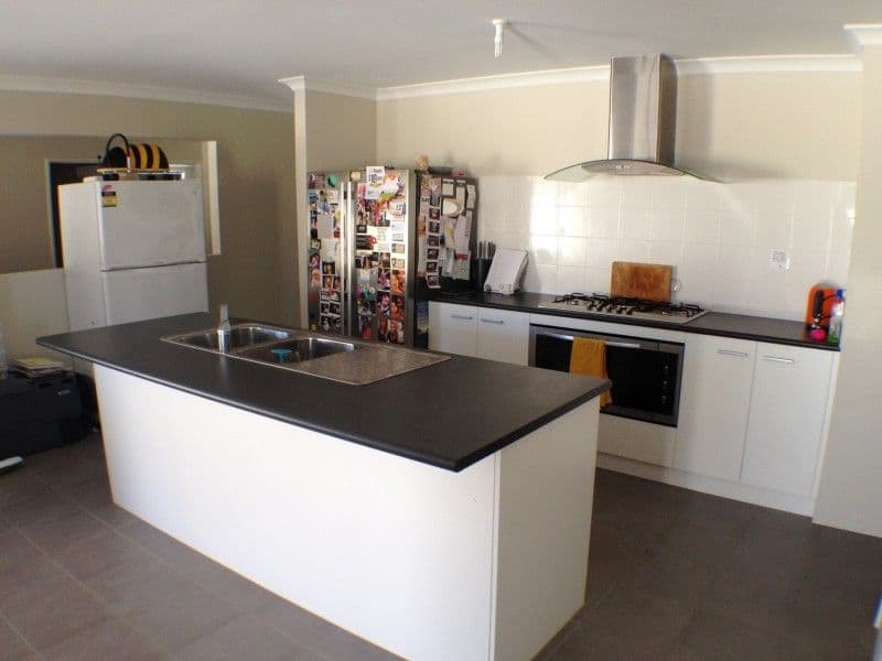 63 Paragon Loop, DALYELLUP WA 6230, Dalyellup - Thumbnail 5