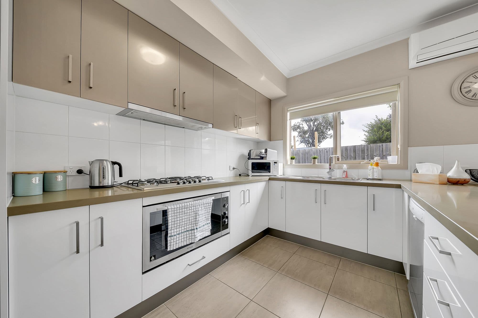 19 Bromley Street, Thomson VIC 3219, Thomson - Thumbnail 2