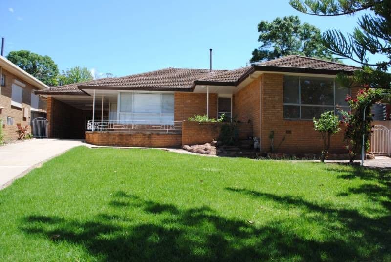 44 Ross Crescent, GRIFFITH NSW 2680, Griffith - Image 1