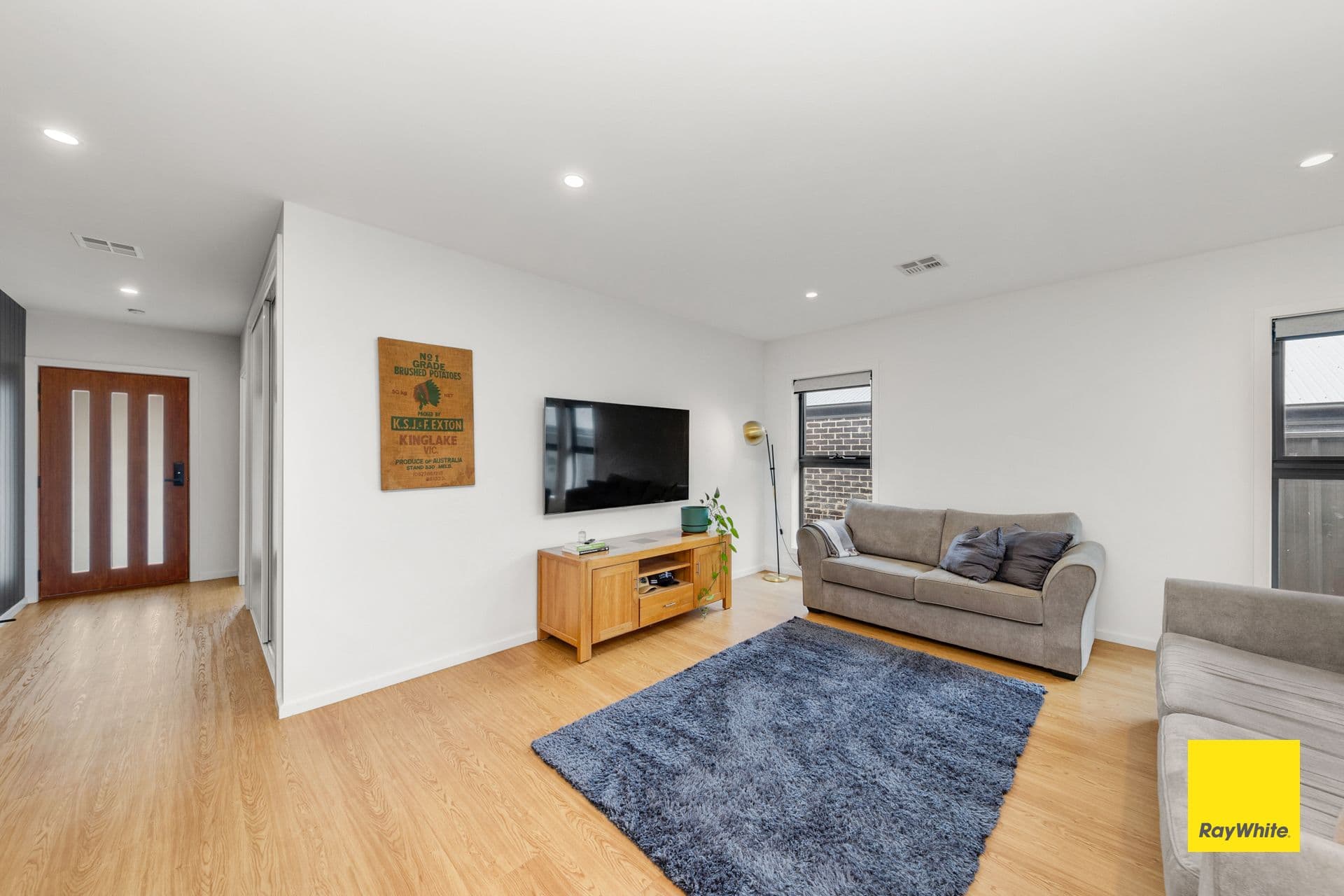 18 Mcfarlane Avenue, Googong NSW 2620, Googong - Thumbnail 8