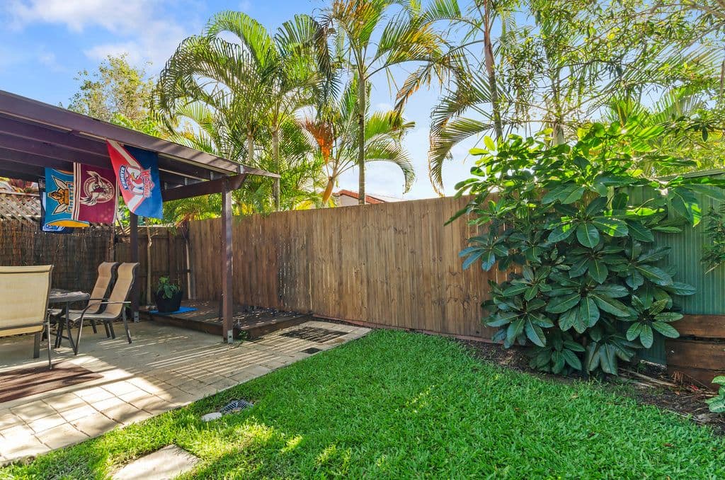5 Galeen Drive, Burleigh Waters QLD 4220, Burleigh Waters - Thumbnail 3