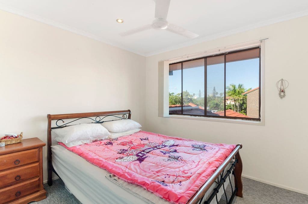 5 Galeen Drive, Burleigh Waters QLD 4220, Burleigh Waters - Thumbnail 7