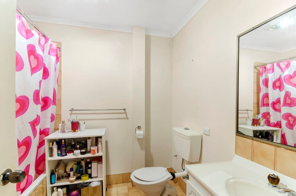 5 Galeen Drive, Burleigh Waters QLD 4220, Burleigh Waters - Thumbnail 8