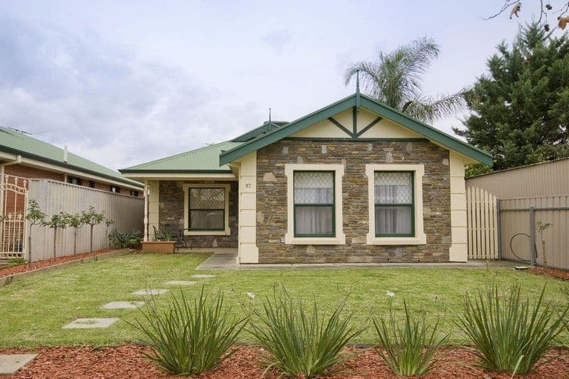 4 Plane Court, POORAKA SA 5095, Pooraka - Image 1