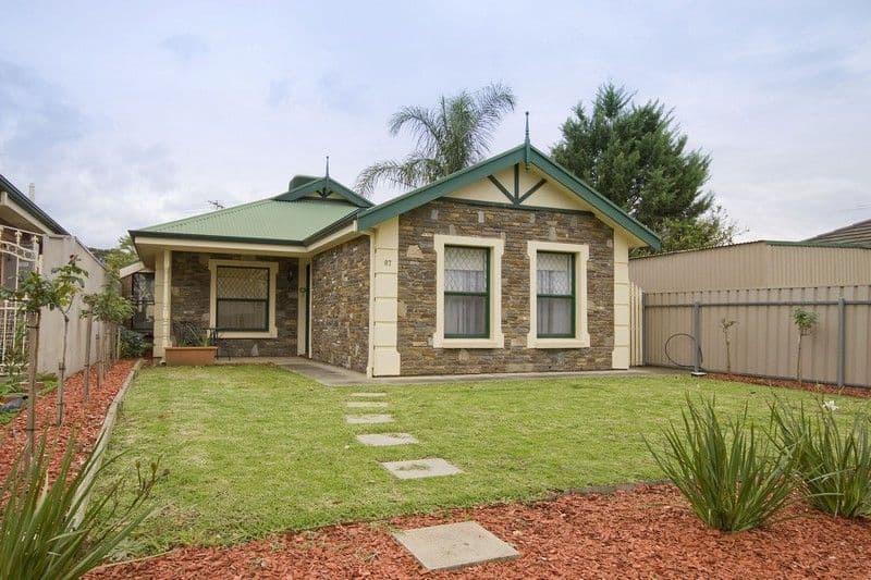 4 Plane Court, POORAKA SA 5095, Pooraka - Thumbnail 2