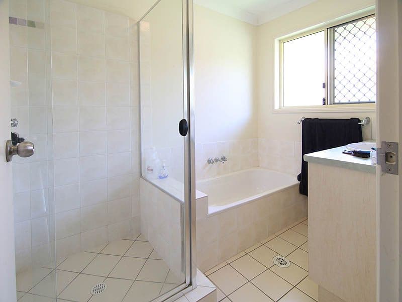 223 Ripley Road, FLINDERS VIEW QLD 4305, Flinders View - Thumbnail 4