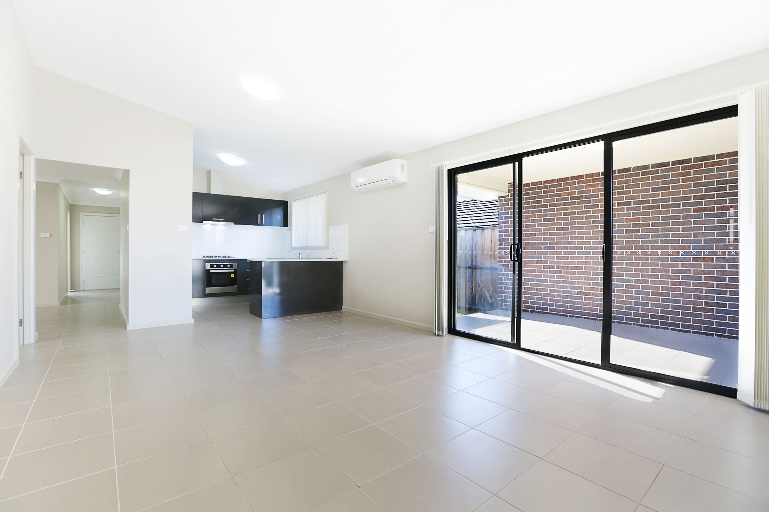 22 Ewan James Drive, Glenmore Park - Thumbnail 5