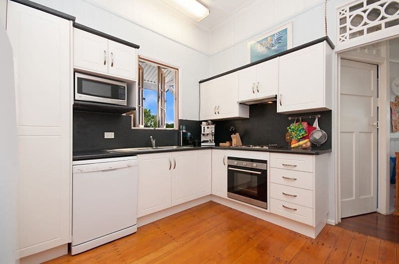 21 McPherson Street, OONOONBA QLD 4811, Oonoonba - Thumbnail 4