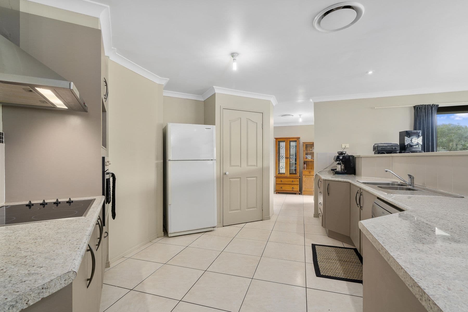 2-8 Remor Court, Elimbah QLD 4516, Elimbah - Thumbnail 3