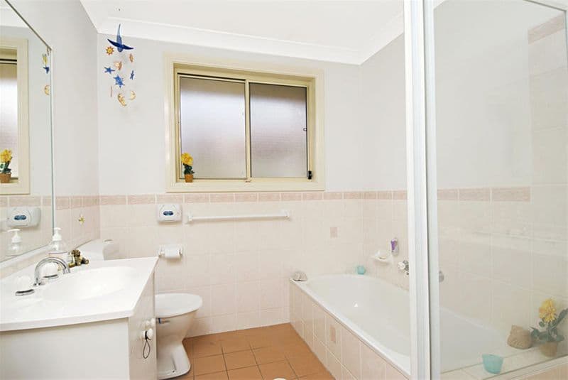 9 Bransby Place, MOUNT ANNAN NSW 2567, Mount Annan - Thumbnail 5