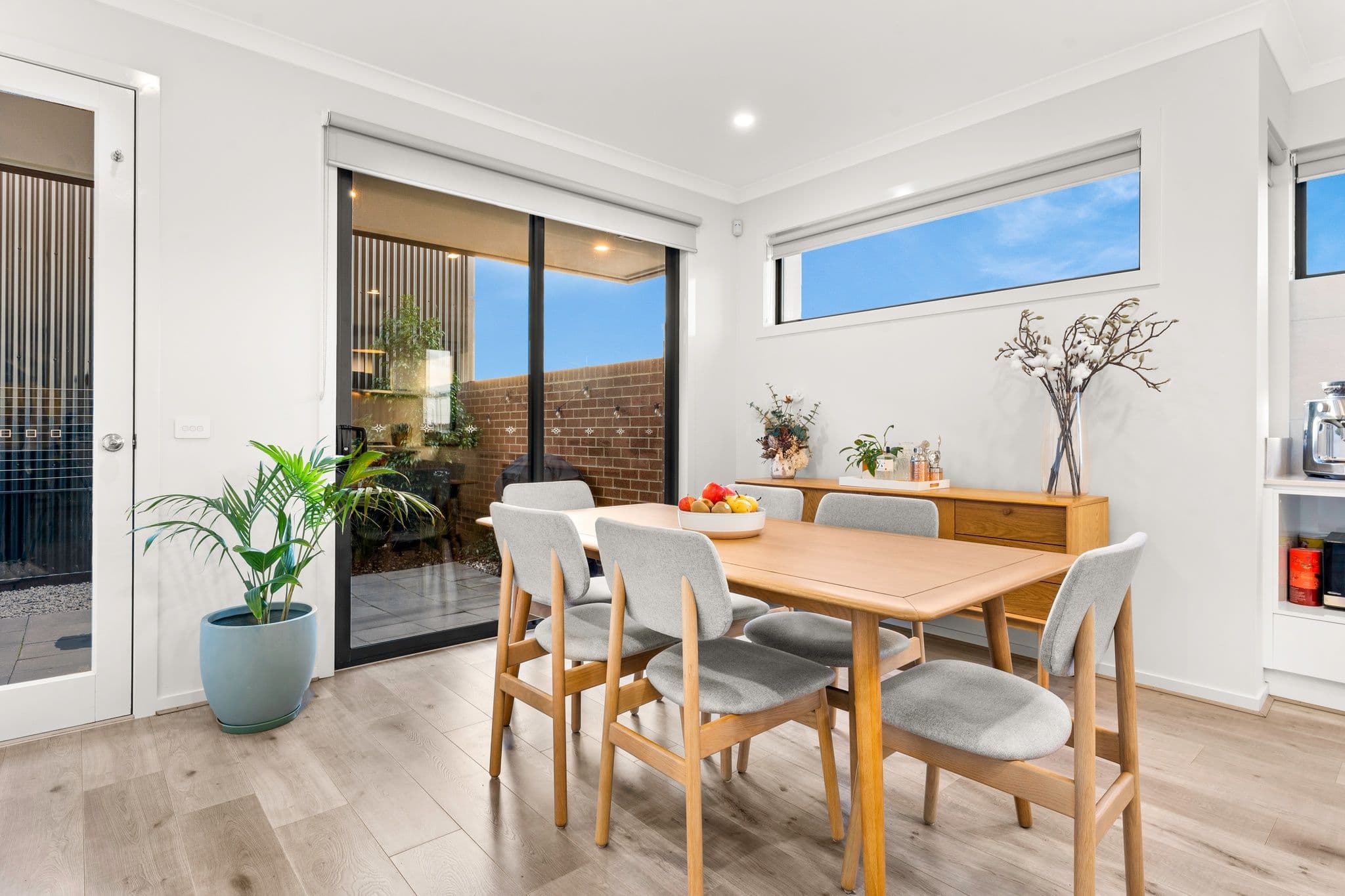 2 Coxon Street, Officer VIC 3809, Officer - Thumbnail 5