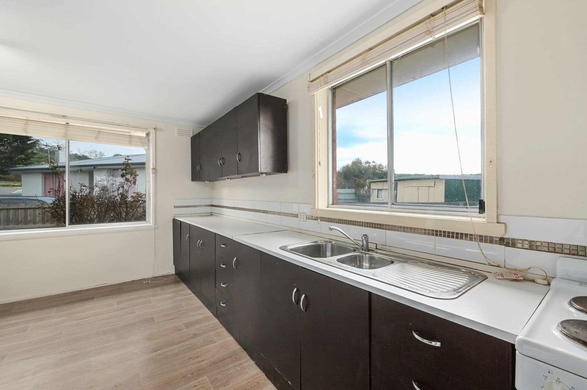 12 Mangana Street, Ravenswood TAS 7250, Ravenswood - Thumbnail 2