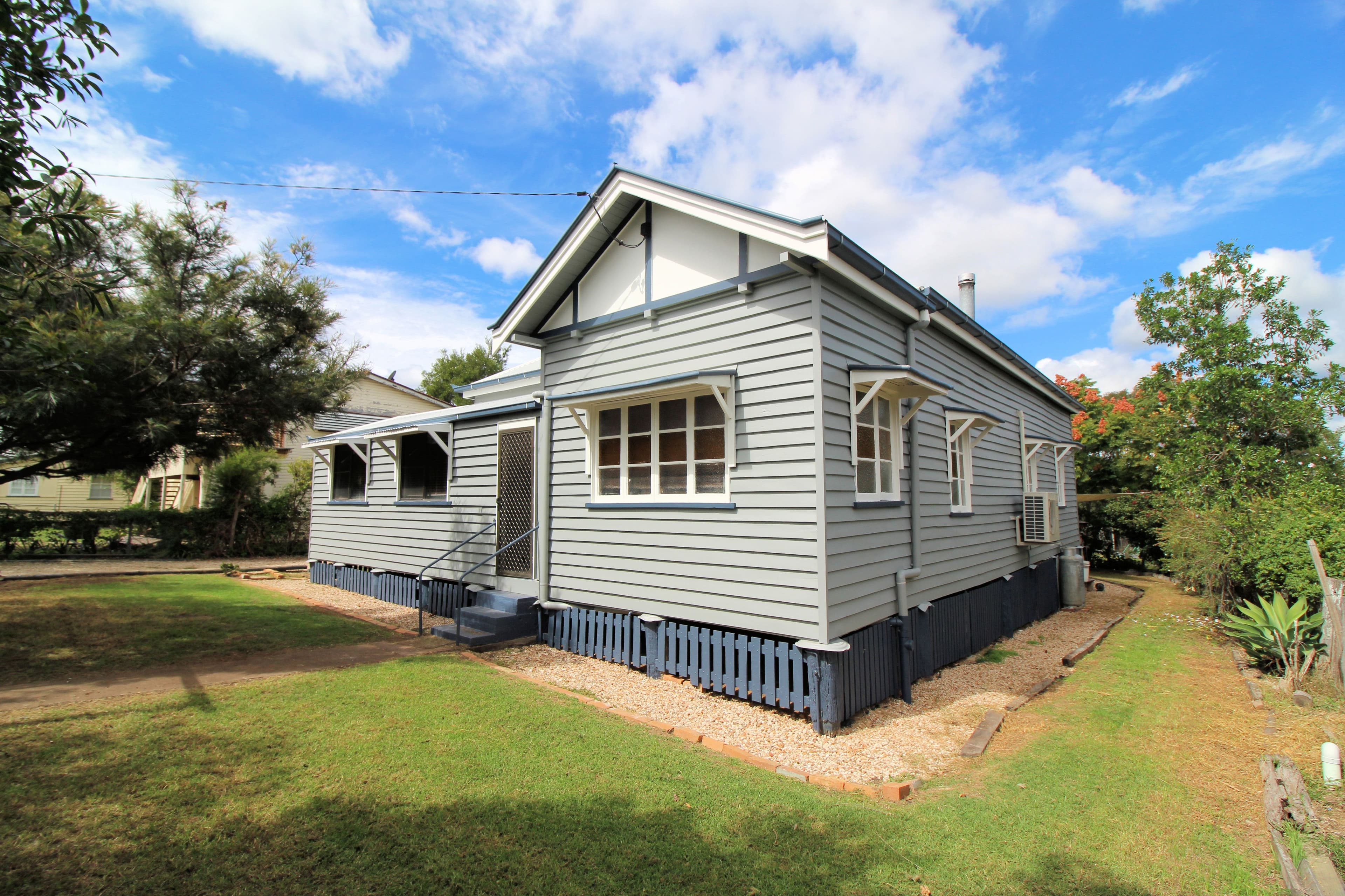 25 Curnow Street, Crows Nest QLD 4355, Crows Nest - Image 1