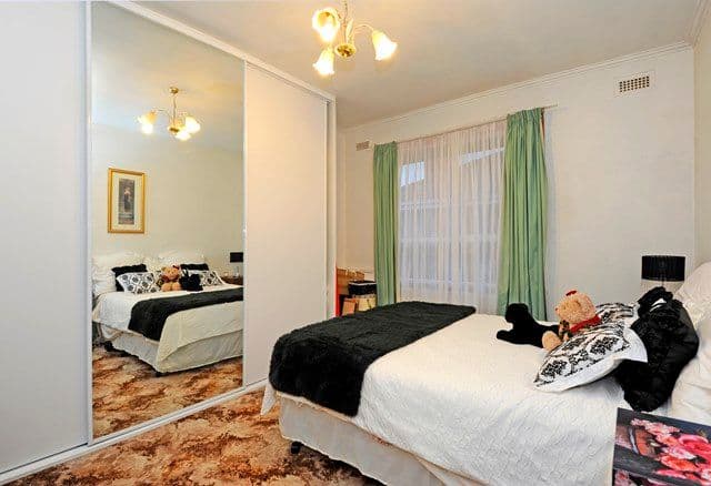 10 Whitton Parade, COBURG NORTH VIC 3058, Coburg North - Thumbnail 5