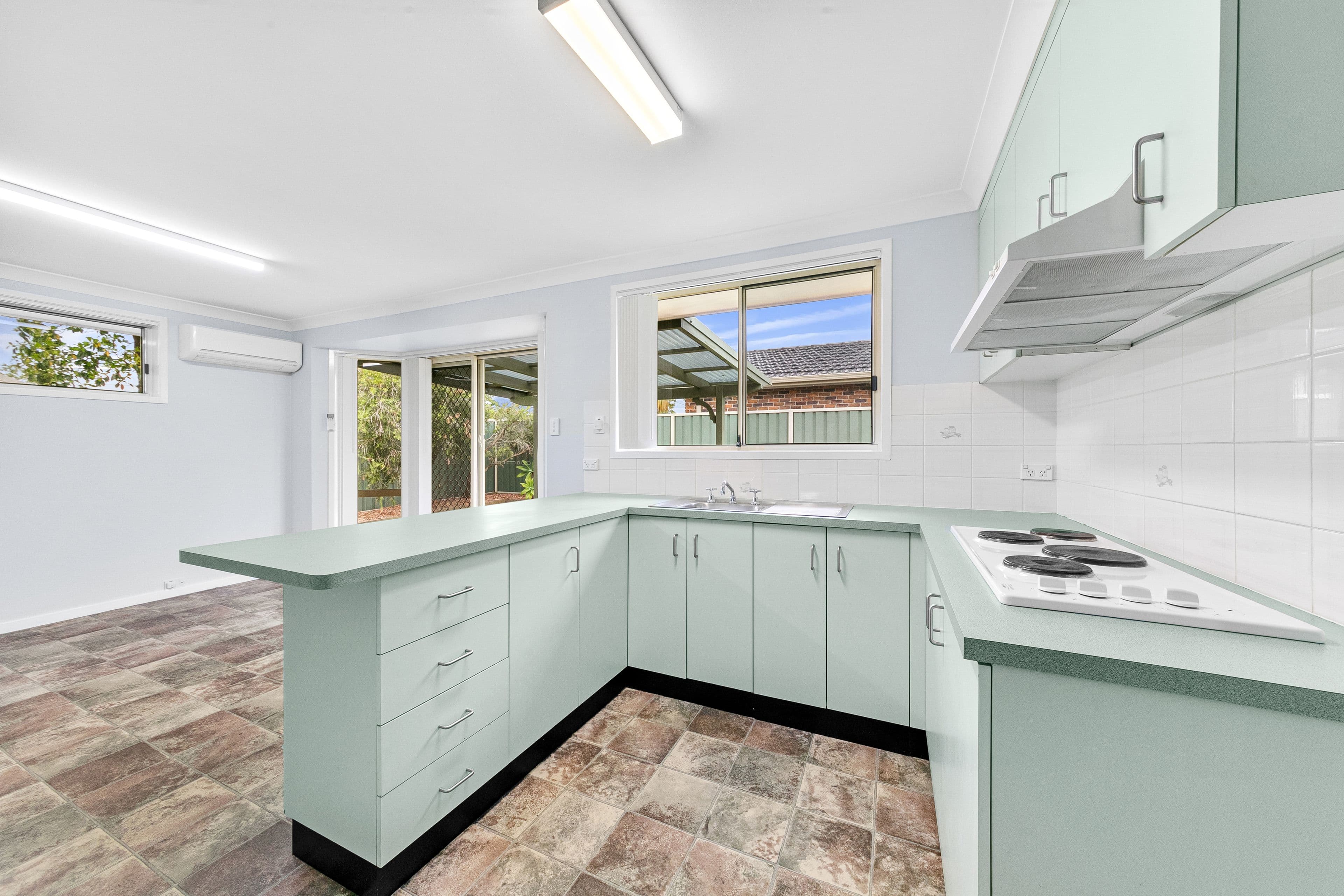 21a Scenic Circle, Budgewoi NSW 2262, Budgewoi - Thumbnail 3